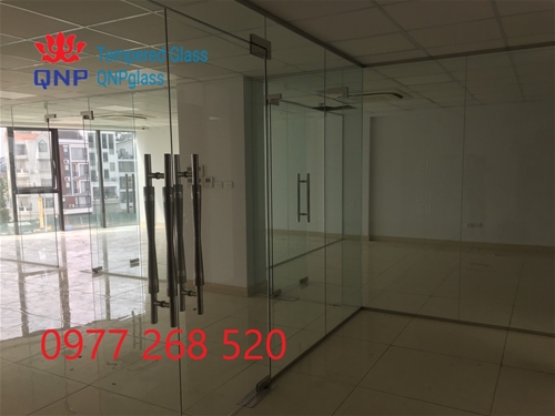 VÁCH KÍNH CƯỜNG LỰC PHỐ KIM ĐỒNG