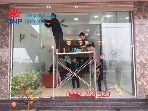 PHÂN PHỐI CỬA KÍNH CƯỜNG LỰC