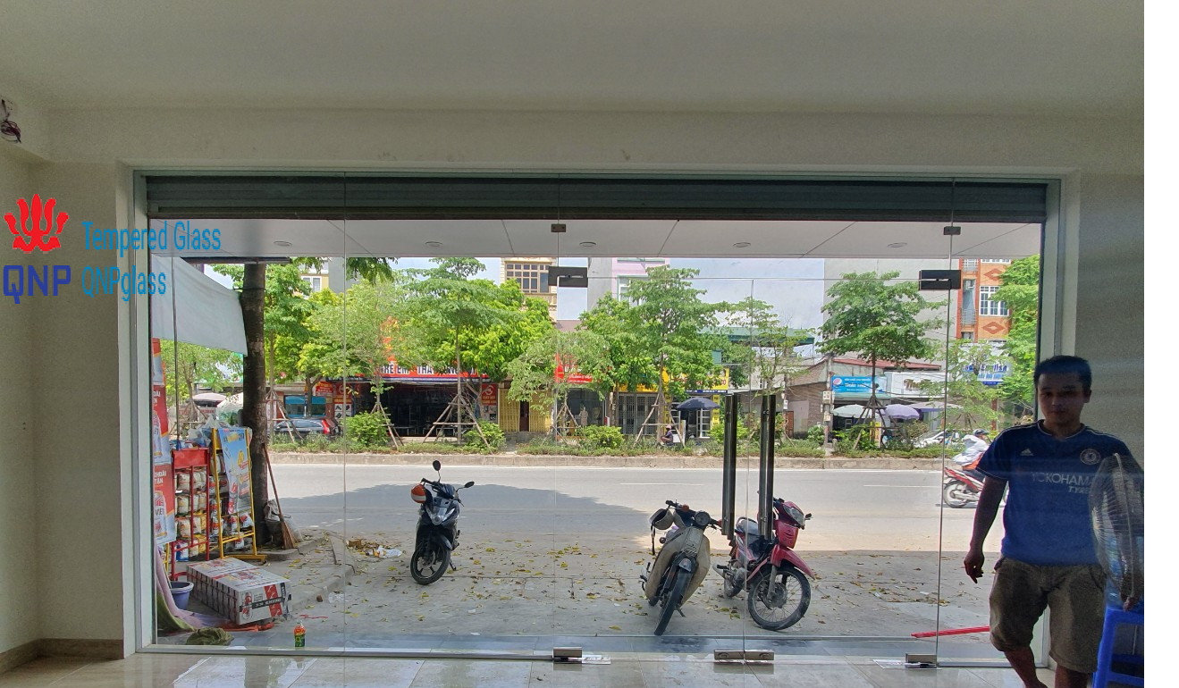 Giá thi công cửa kính cường lực trọn gói, Giá thi công cửa kính cường lực năm 2024, Đơn vị thi công cửa kính cường lực giá tốt, Địa chỉ thi công cửa kính cường lực giá rẻ