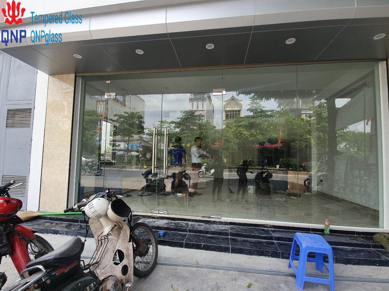 Dịch vụ sửa chữa kính cường lực nhanh chóng tại KCN Kim Hoa, Đơn vị sửa chữa kính cường lực uy tín tại KCN Kim Hoa, Địa chỉ sửa chữa kính cường lực chuyên nghiệp tại KCN Kim Hoa, Báo giá sửa chữa kính cường lực tại KCN Kim Hoa