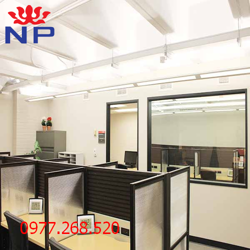 cửa kính cường lực một chiều có khả năng chống tia UV hiệu quả
