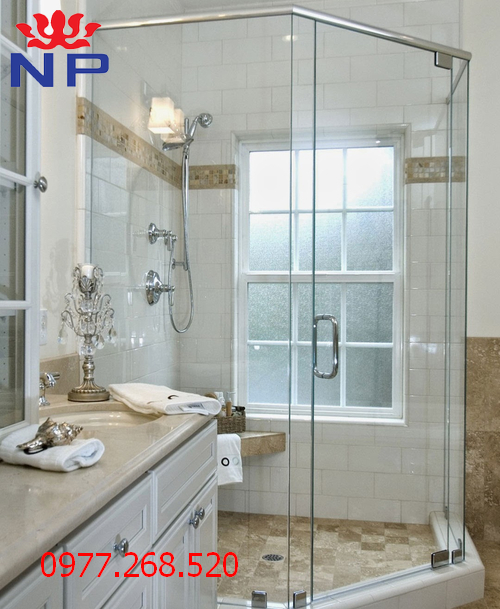 Nếu muốn chọn được thiết kế vách kính cho phòng tắm nhỏ bạn cần biết những điều cơ bản sau đây. Hãy đọc để có thêm kiến thức.