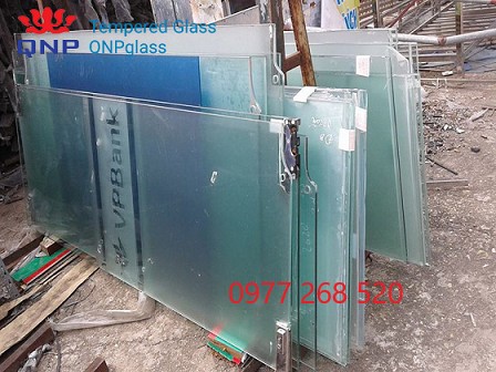 Thu mua kính cường lực cũ, Thanh lý cửa kính cường lực, Bán cửa kính cường lực cũ, Bán vách kính cường lực cũ giá rẻ