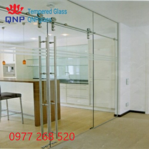 Báo giá cửa kính cường lực 10mm lùa giá rẻ, uy tín, mẫu cửa kính cường lực