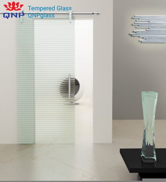 Lắp đặt cửa kính cường lực tại Mê Linh Hà Nội đẹp mê hồn, cửa kính cường lực tại Mê Linh