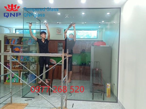 Thao do vach kinh van phong gia re, dịch chuyển vách kính cường lực giá rẻ, vận chuyển vách kính cường lực chuyên nghiệp