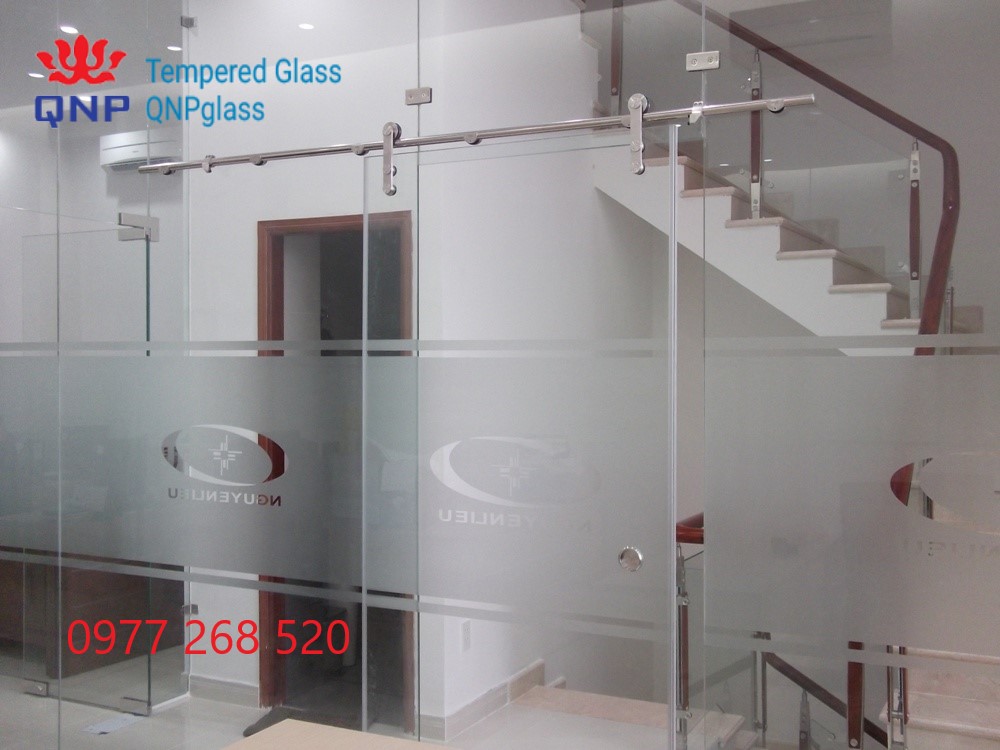 Làm cửa kính cường lực tại Hoàng Mai, Cửa kính giá rẻ nhất Linh Đàm, Mua cửa kính cường lực ở đâu tốt nhất