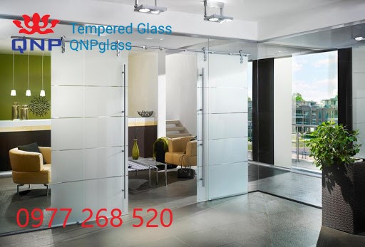 Quy trình thi công vách kính cường lực văn phòng quận Hoàng Mai