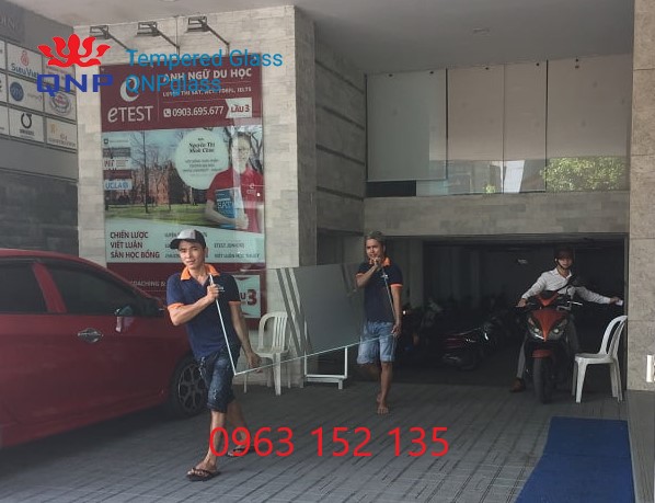 Báo giá tháo dỡ cửa kính thủy lực, Báo giá tháo dỡ cửa kính cường lực, Báo giá tháo dỡ vách kính cường lực