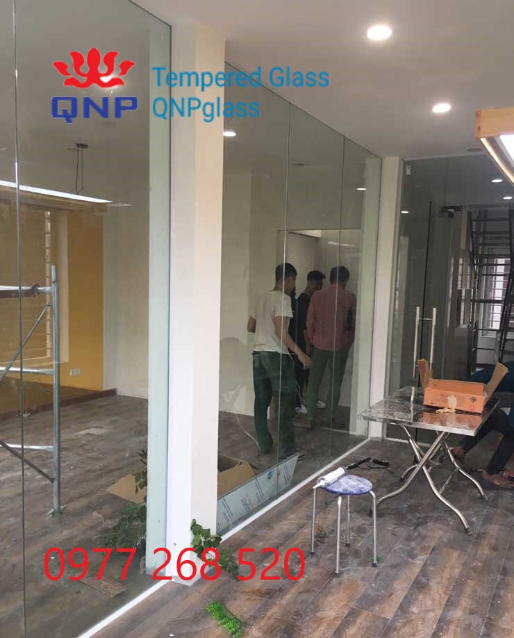 Vách kính cường lực văn phòng giá rẻ, Cửa kính cường lực tại Summit Building, Làm kính cường lực quận Cầu Giấy