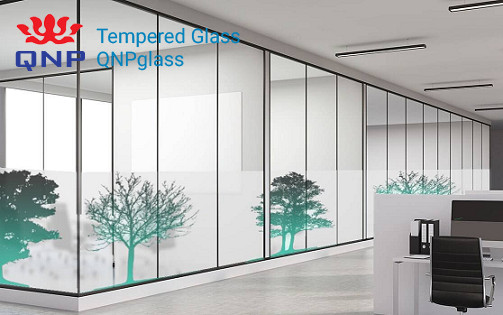 Kính cường lực mờ - xu hướng trang trí nội thất mới đang thịnh hành, kính cường lực 