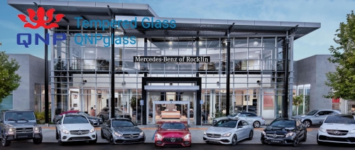 cung cấp vách kính showroom giá rẻ