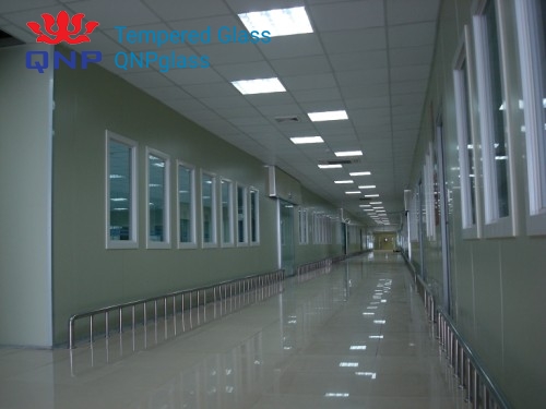 cung cấp vách kính nhà xưởng