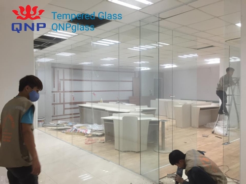 Lắp cửa kính văn phòng tại Nghĩa Đô, Lắp cửa kính văn phòng, mẫu cửa kính văn phòng