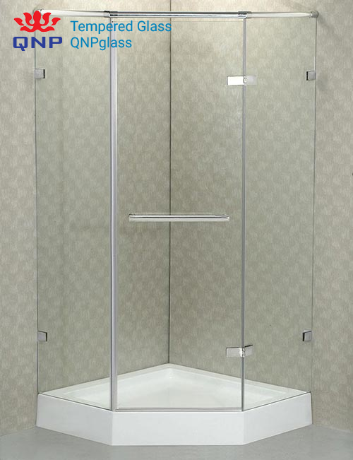 thi công cabin kính nhanh chóng 1