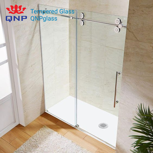 cửa kính tắm cho chung cư 1