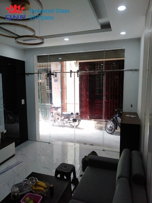 Công trình thi công kính cường lực 5 tấm có nhiều ưu điểm vượt trội