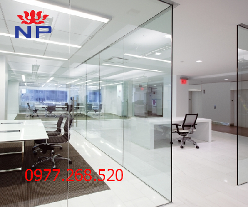 Thi công cửa kính cường lực