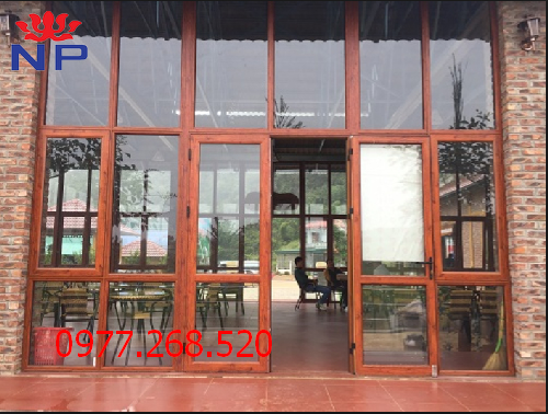 các loại vách kính cường lực nhà hàng giá rẻ
